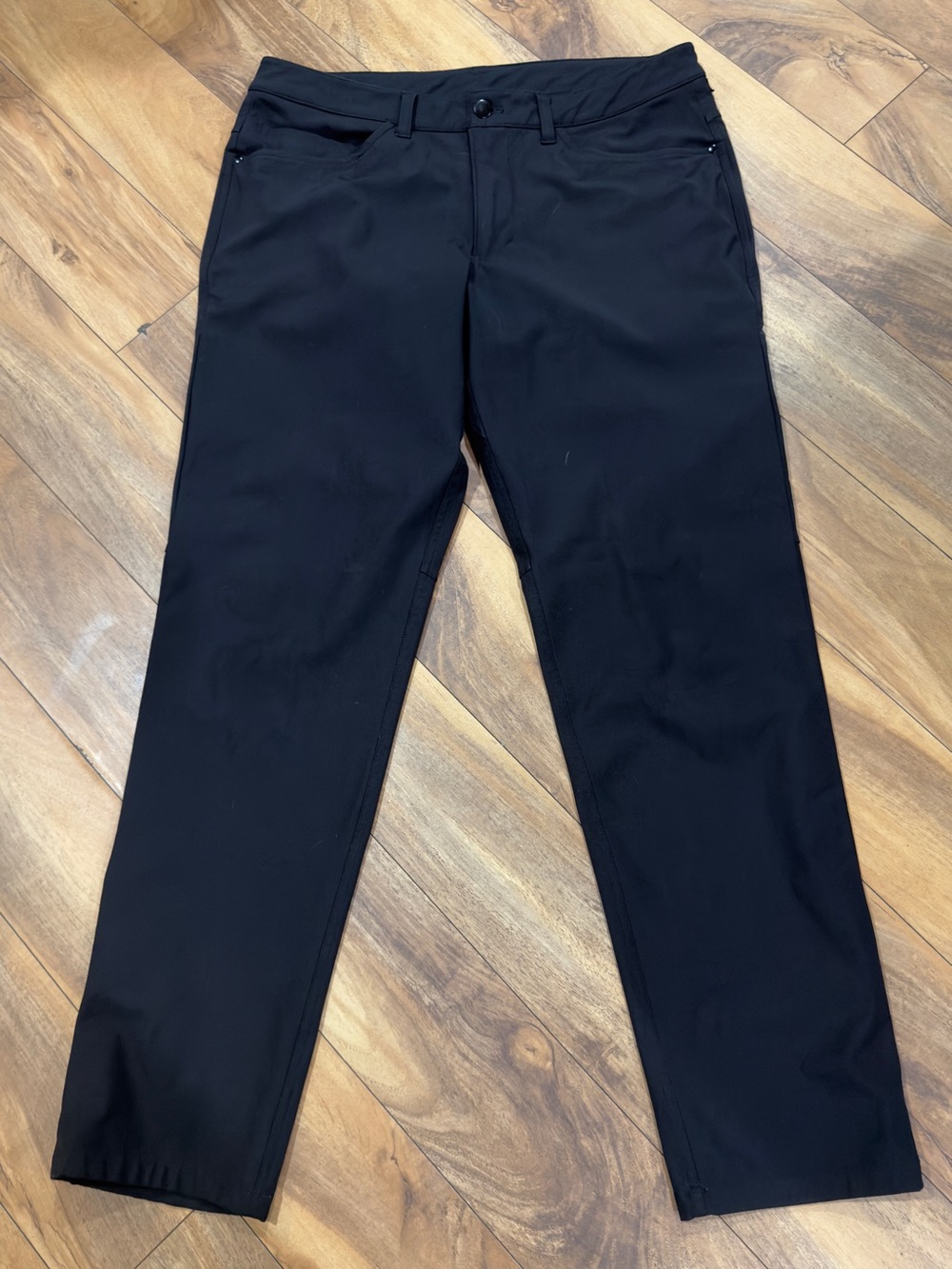 Lululemon Men’s ABC Pant Classic  Size 33 x 32” Black Stretch Trouser Travel